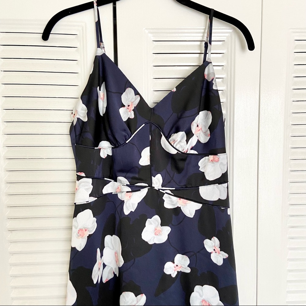 Banana Republic Navy Blue Floral Maxi Dress Women’s Size 2 Satin - Picture 4 of 15